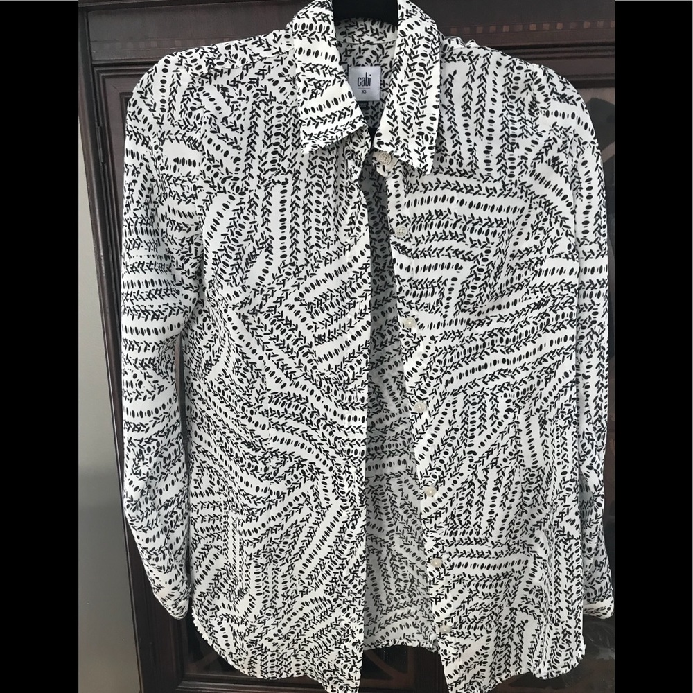 CABi black & white split back blouse